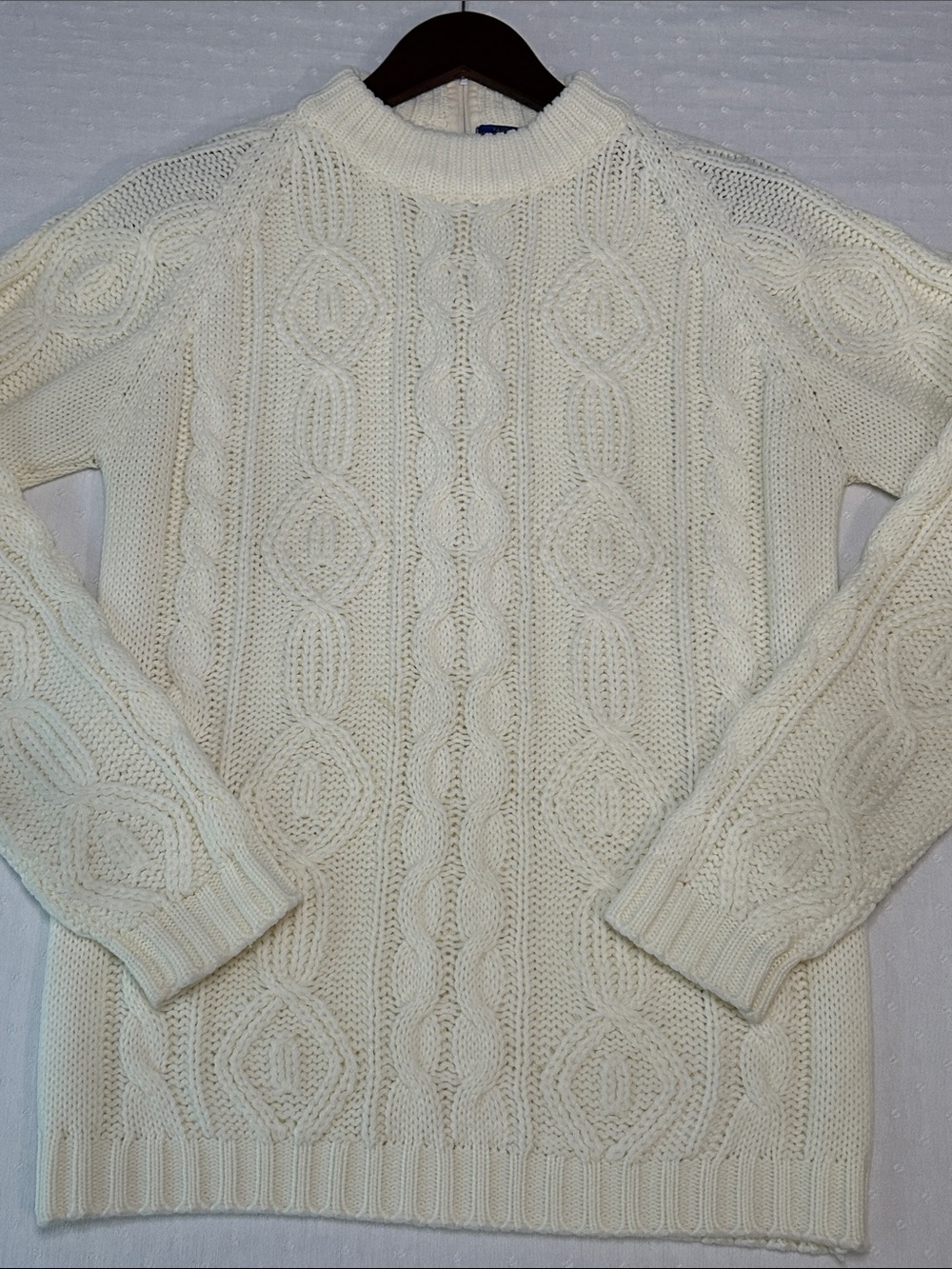 Rare Vintage 60’s large hand loomed import cream Cable Knit mock neck Sweater
